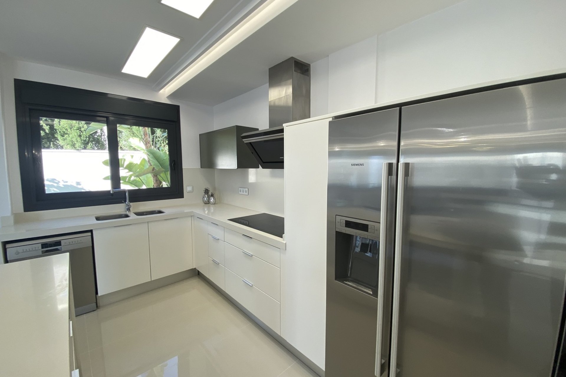 Resale - Villa - San Miguel de Salinas
