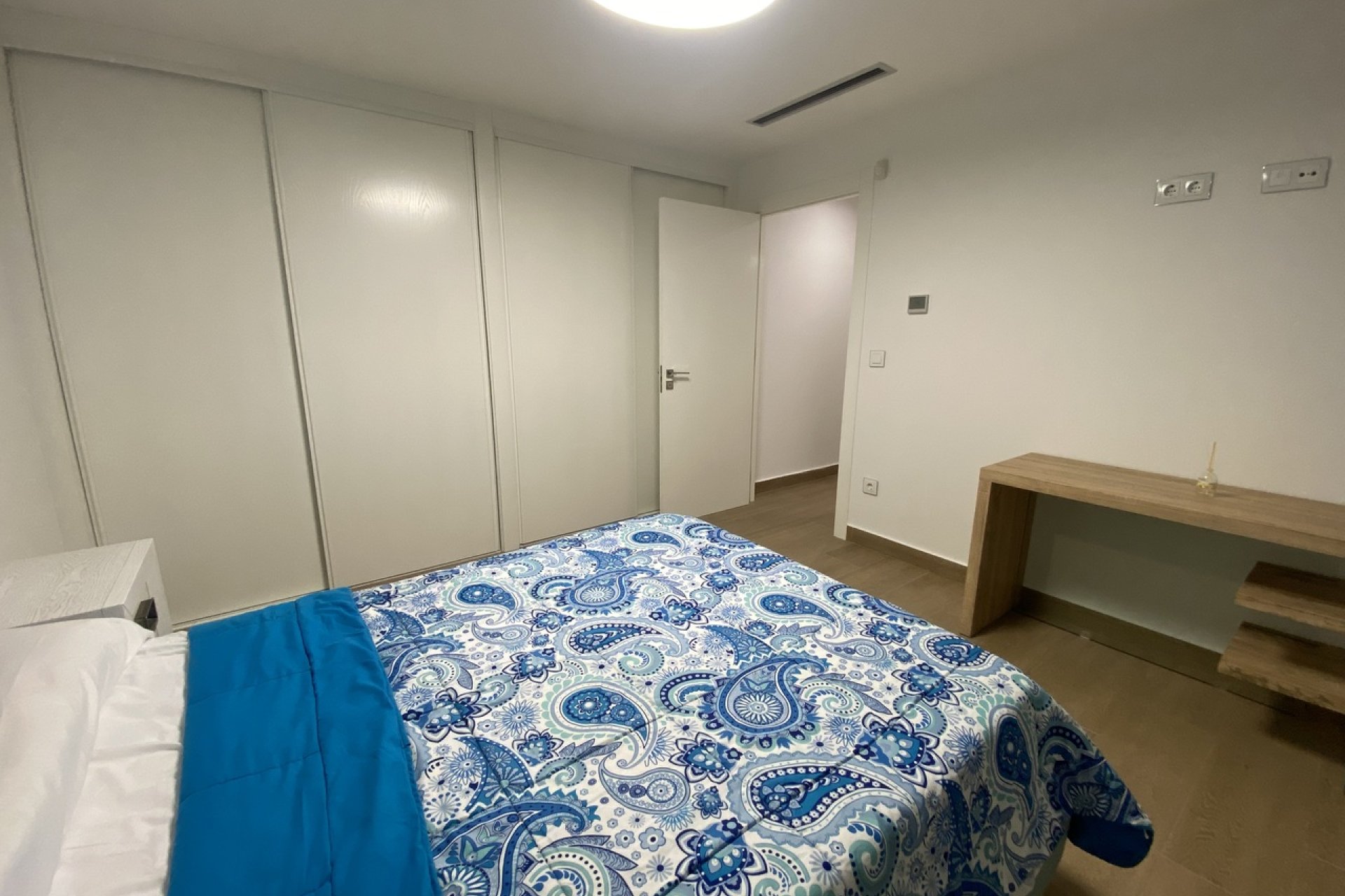 Resale - Villa - San Miguel de Salinas