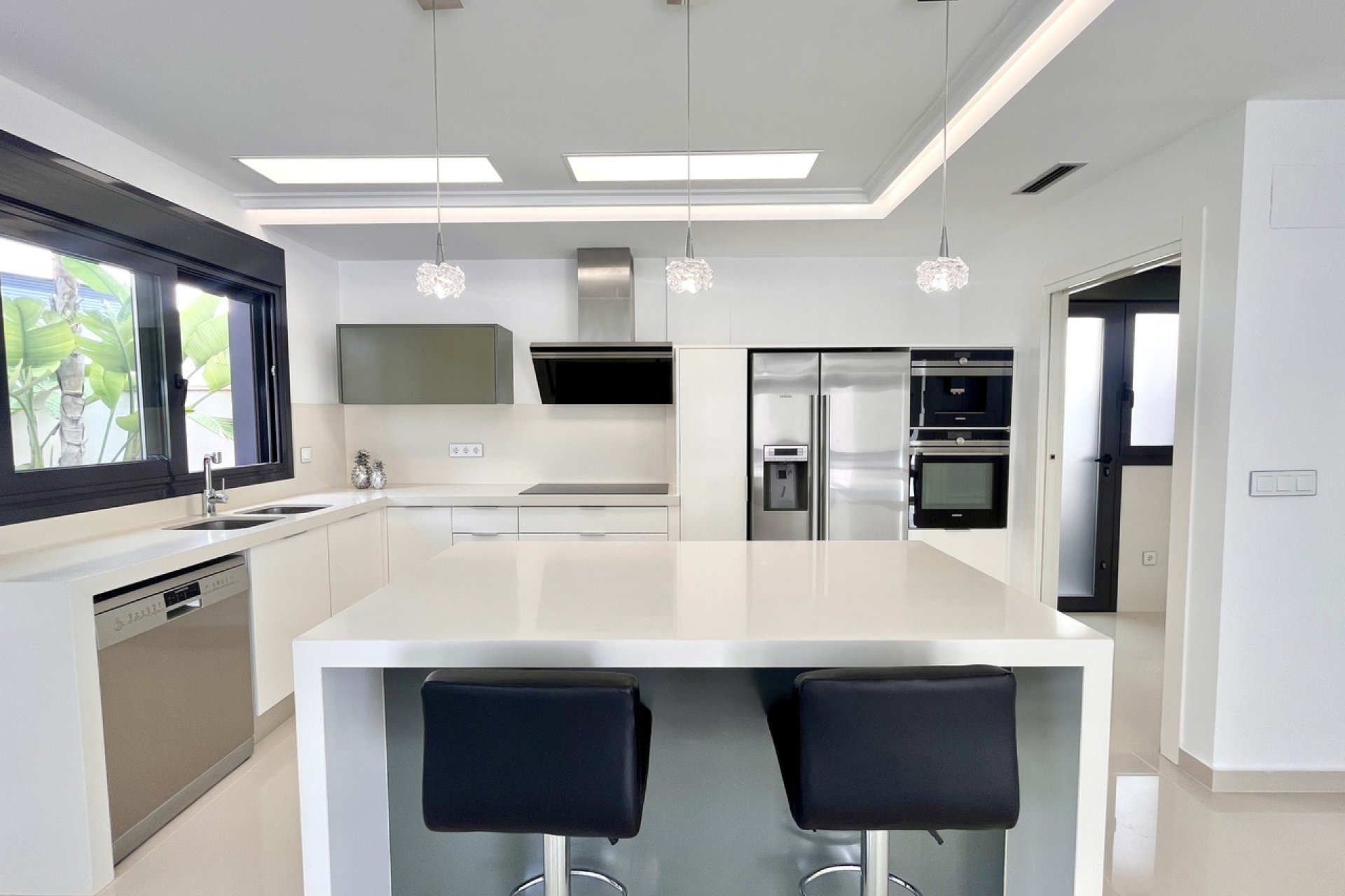 Resale - Villa - San Miguel de Salinas