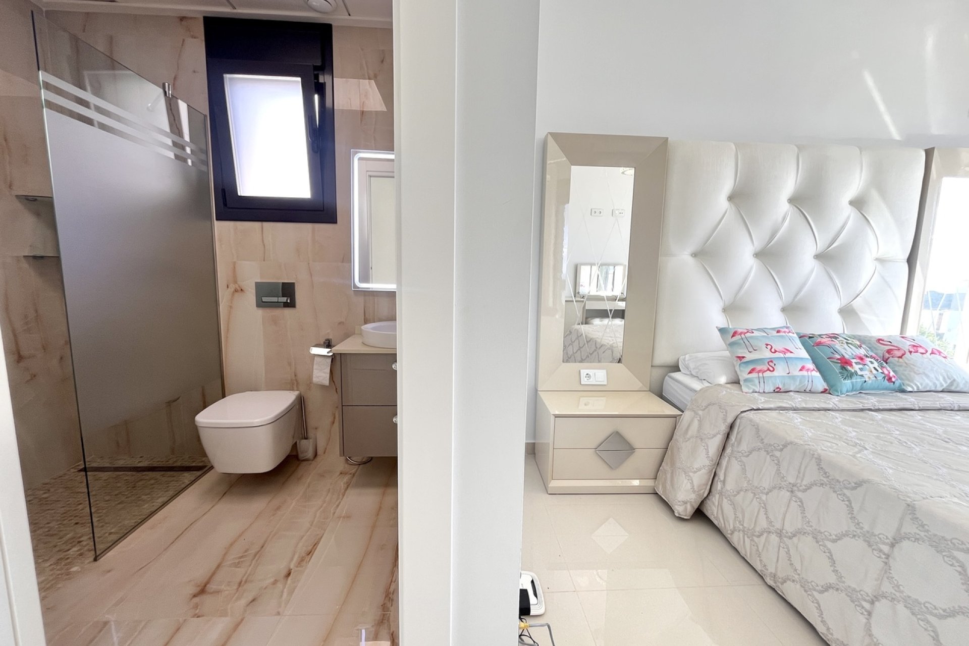 Resale - Villa - San Miguel de Salinas