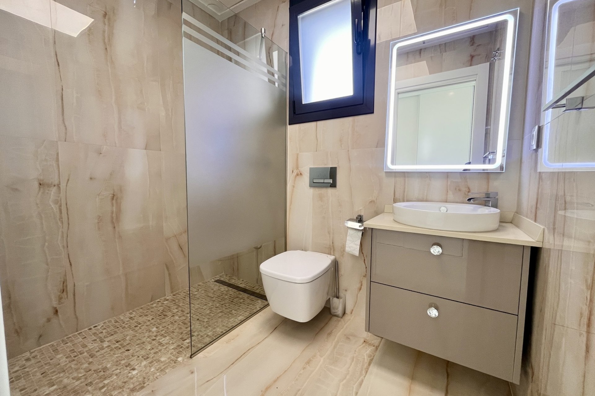 Resale - Villa - San Miguel de Salinas