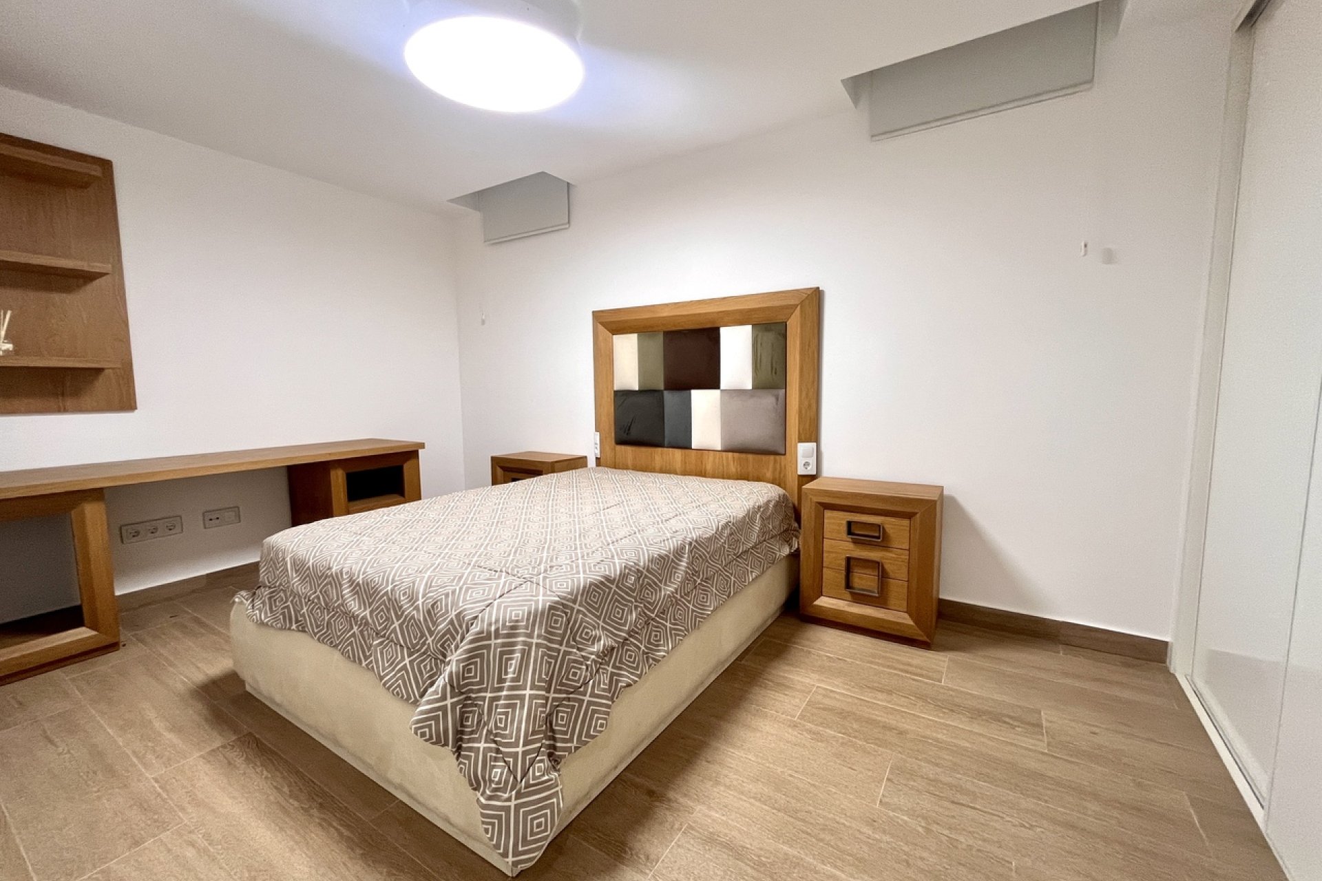 Resale - Villa - San Miguel de Salinas