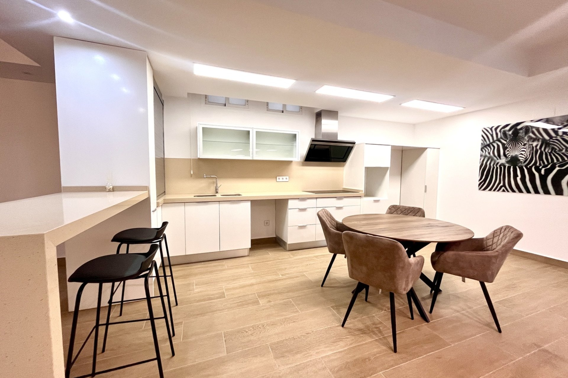 Resale - Villa - San Miguel de Salinas