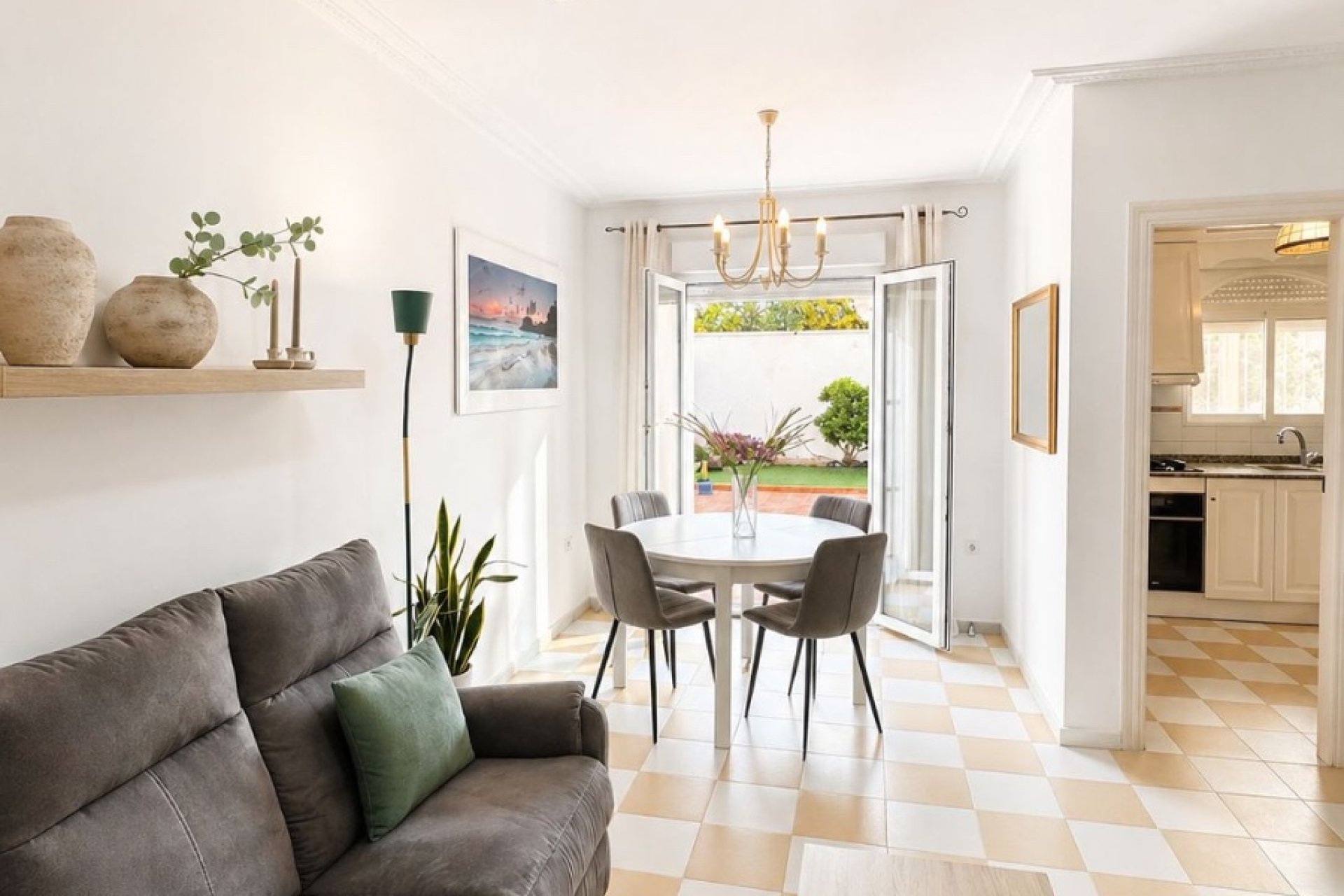 Resale - Villa - Torrevieja - Nueva Torrevieja - Aguas Nuevas