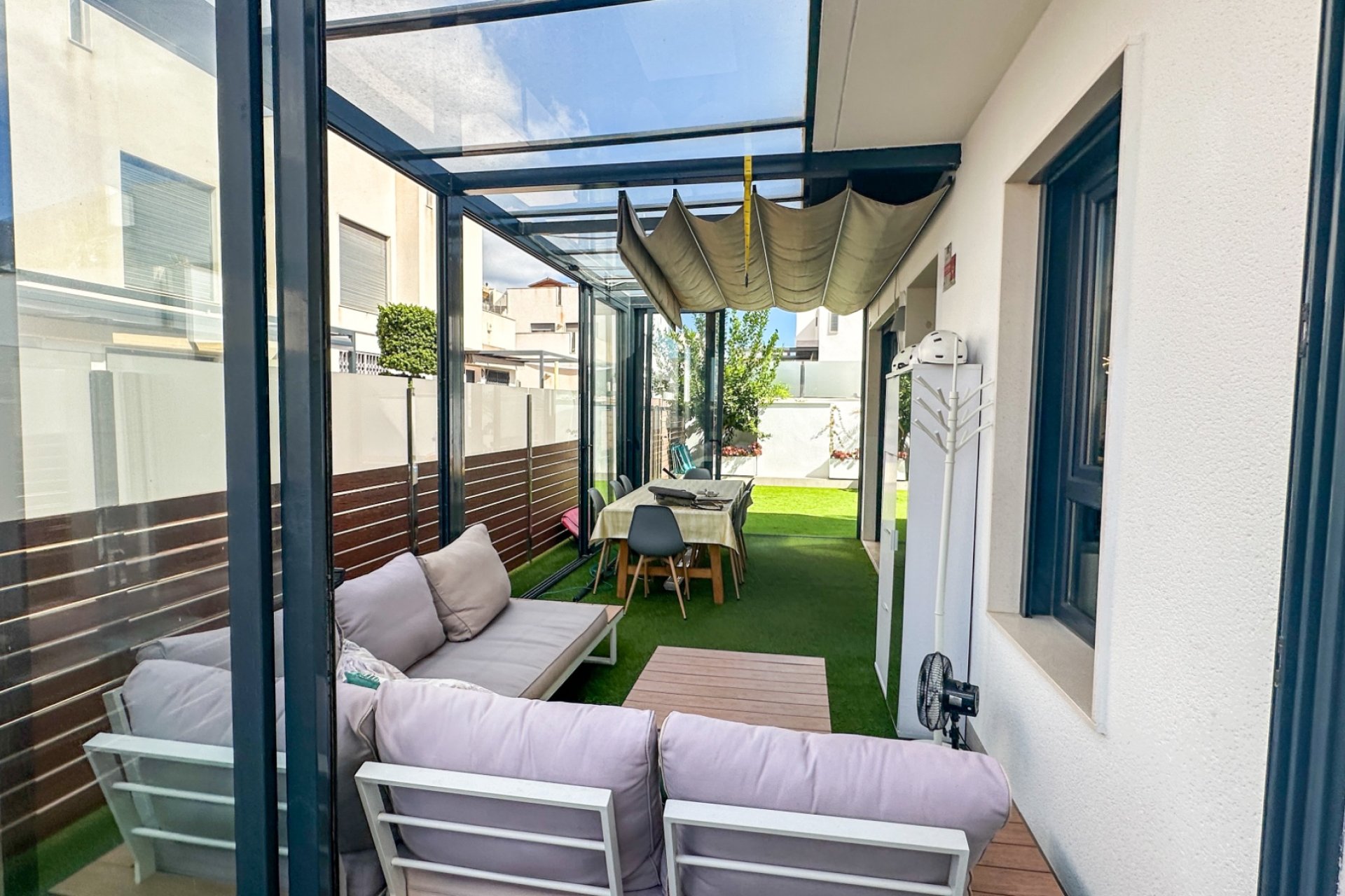 Resale - Villa - Torrevieja - Nueva Torrevieja - Aguas Nuevas
