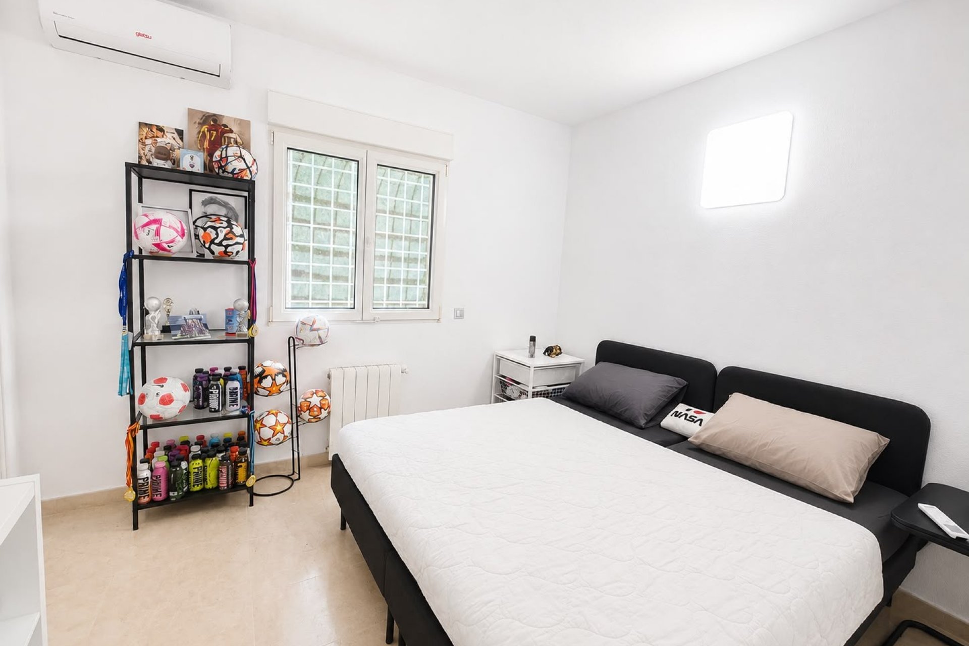 Resale - Villa - Villamartín - Villamartin