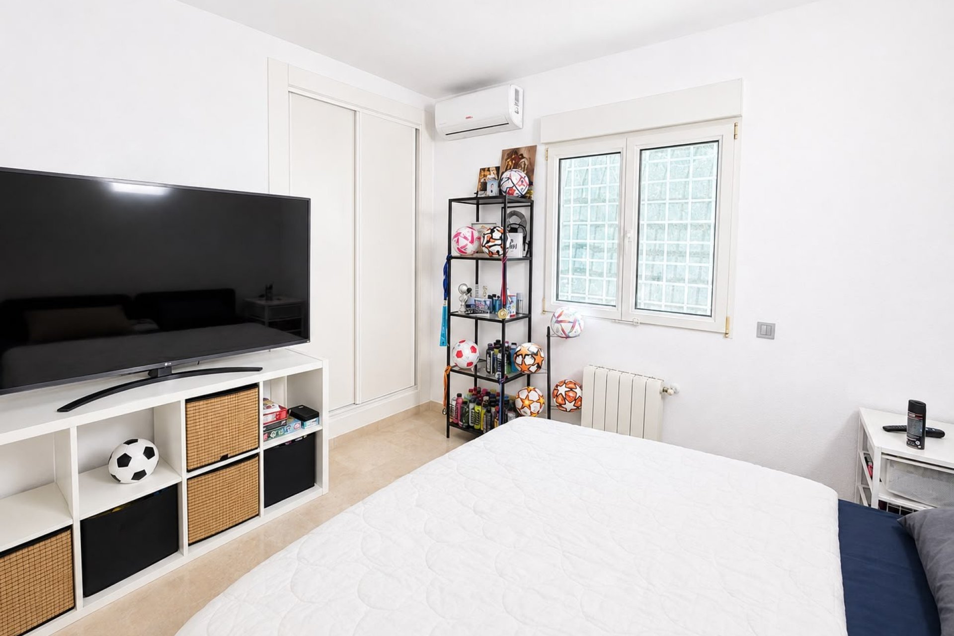 Resale - Villa - Villamartín - Villamartin