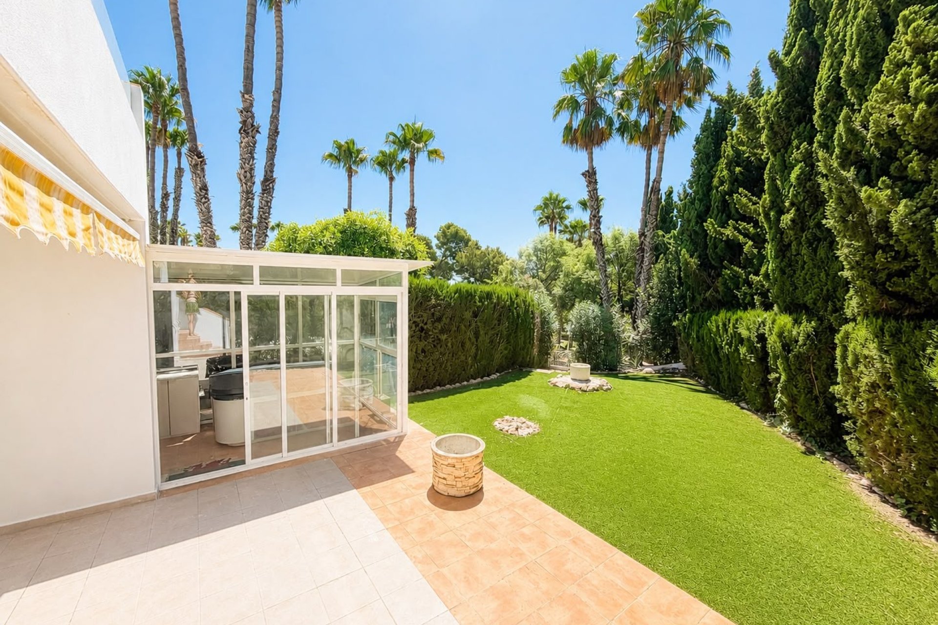 Resale - Villa - Villamartín - Villamartin