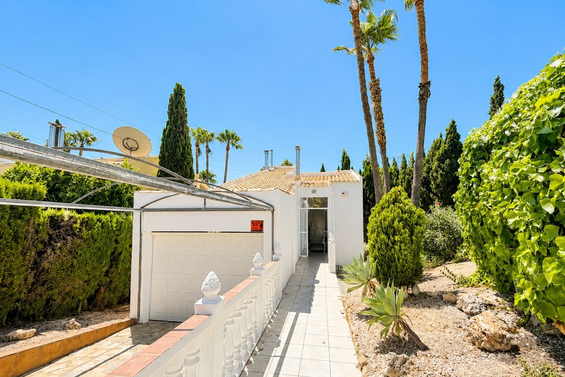Resale - Villa - Villamartín - Villamartin