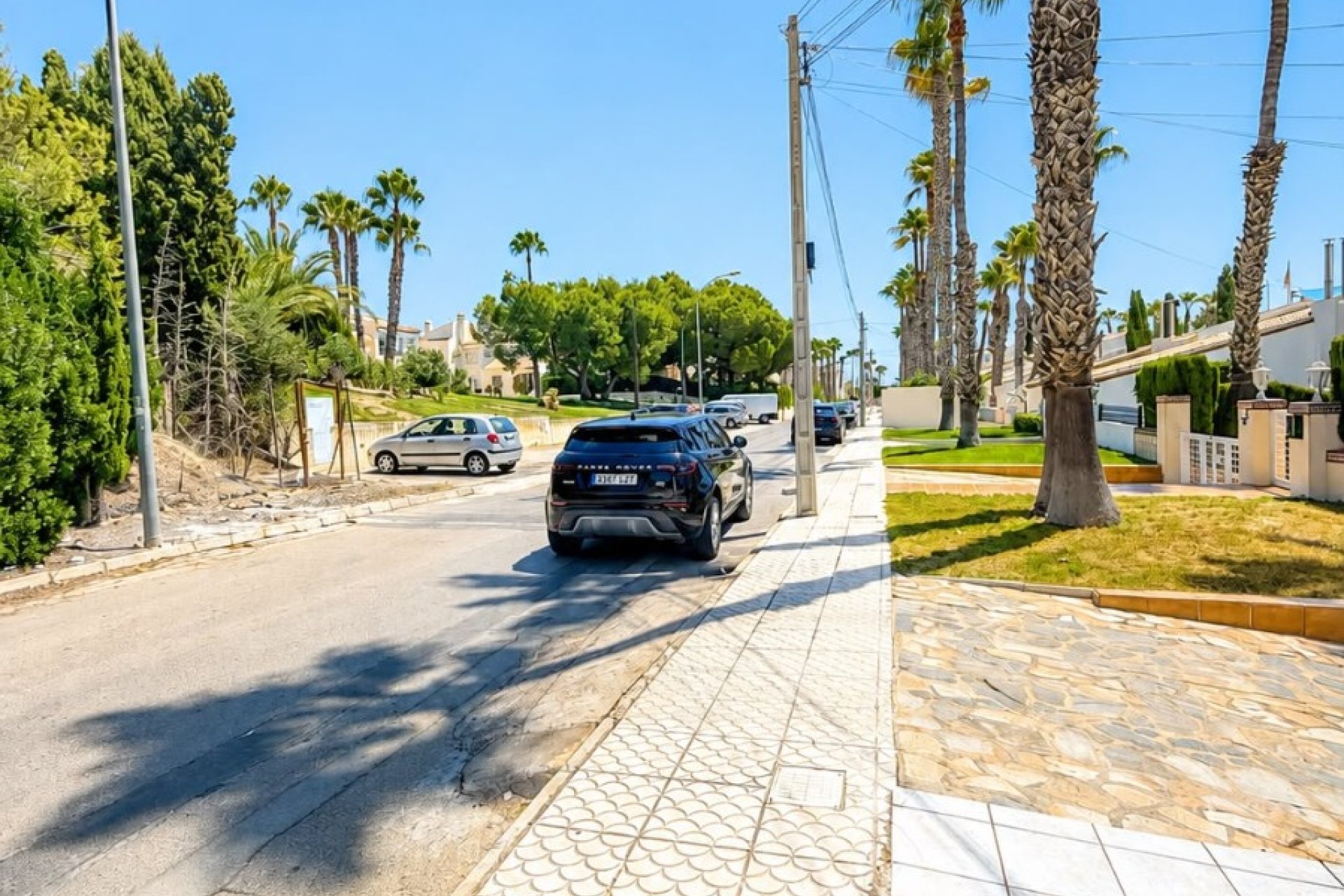 Resale - Villa - Villamartín - Villamartin