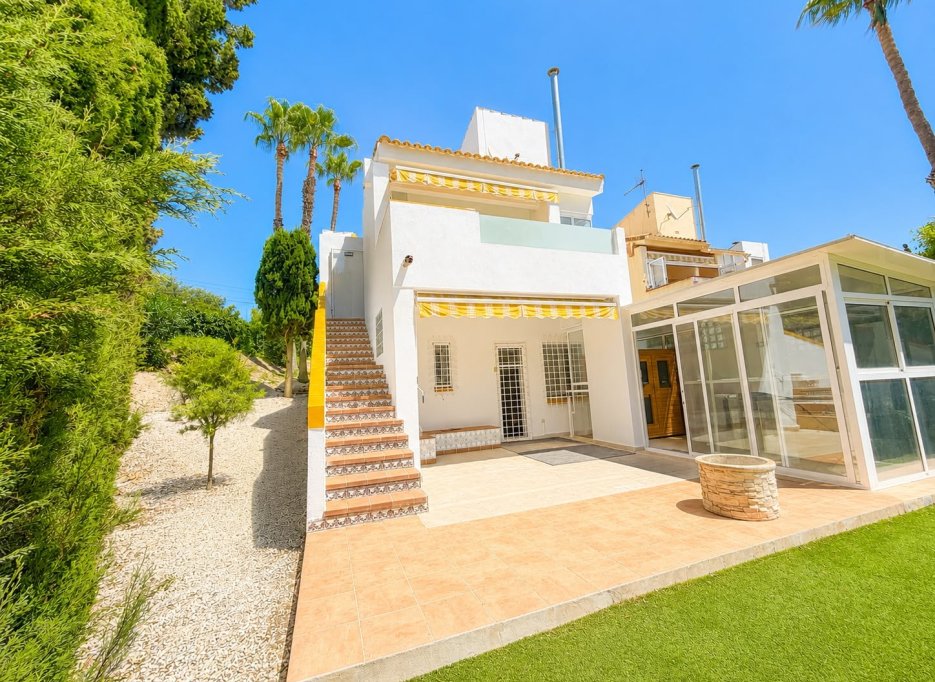 Resale - Villa - Villamartín - Villamartin