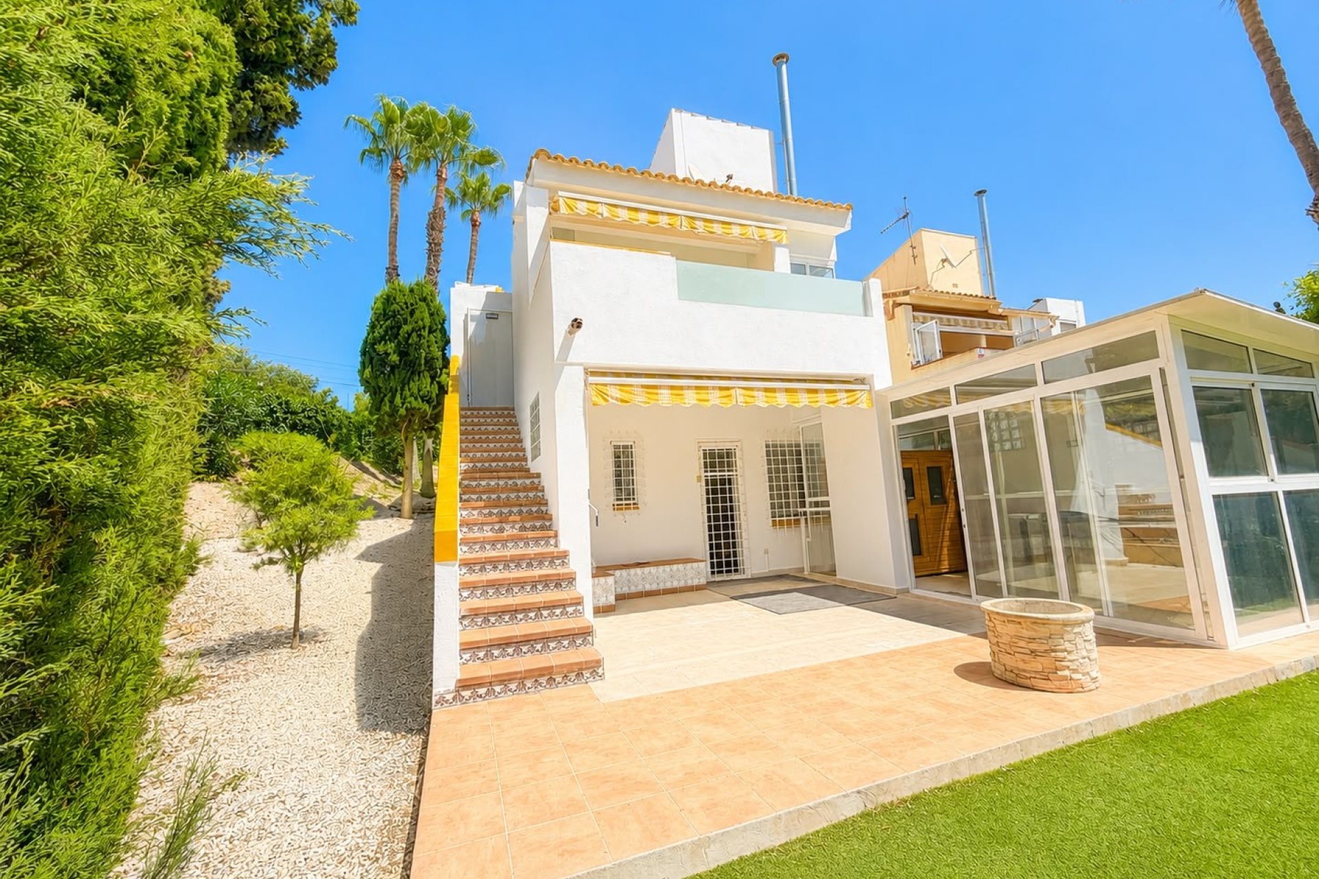 Resale - Villa - Villamartín - Villamartin