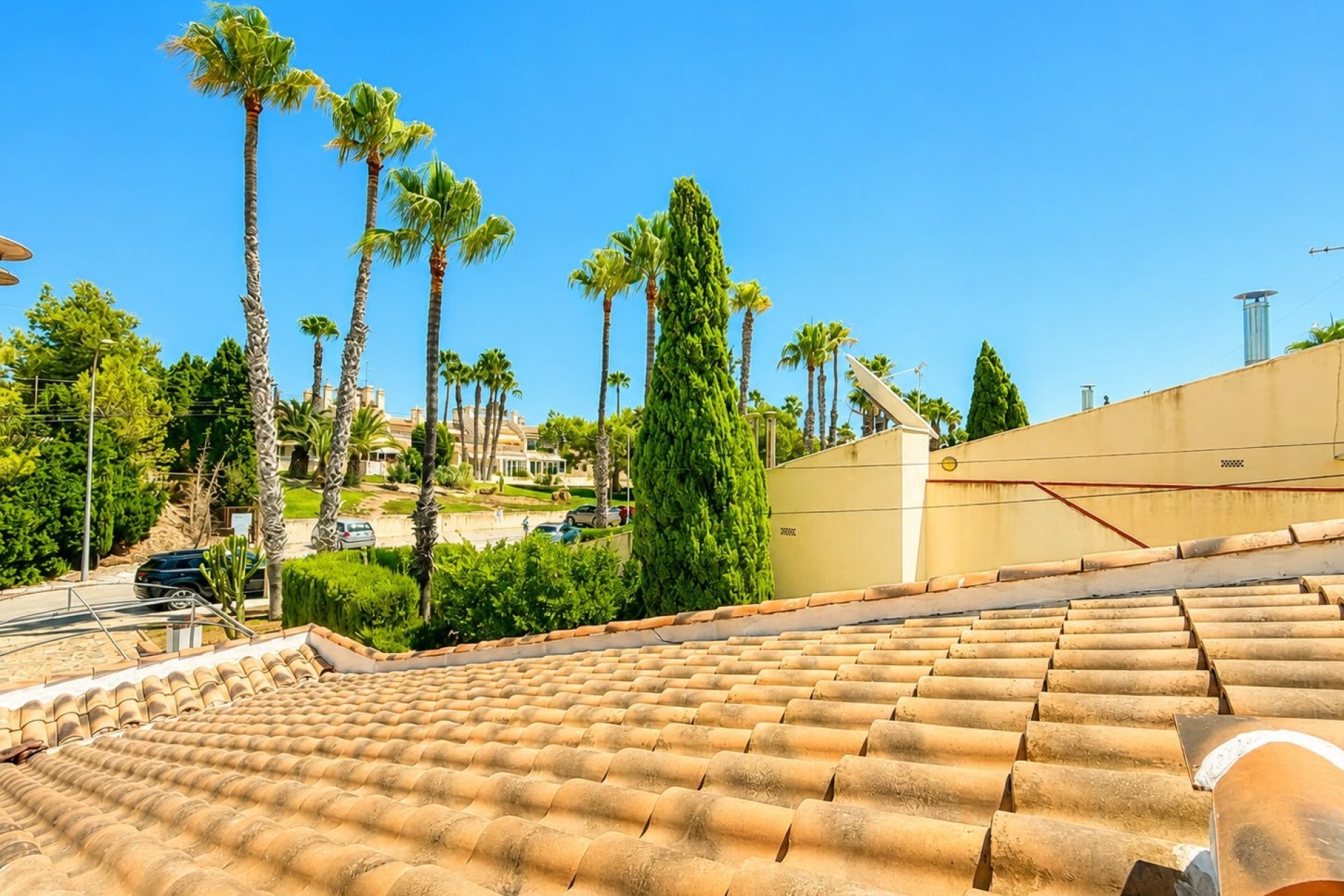 Resale - Villa - Villamartín - Villamartin