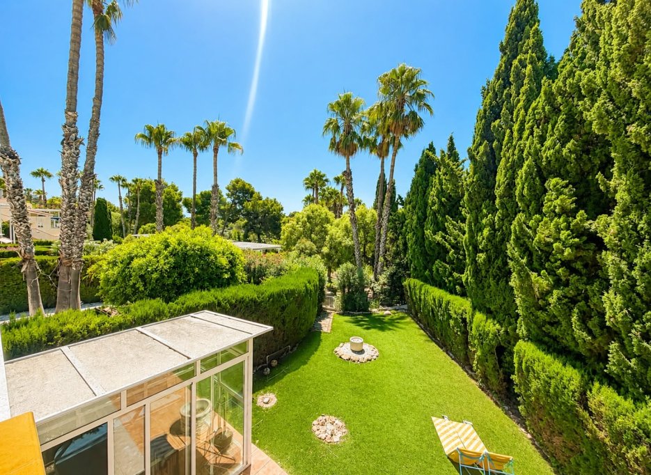 Resale - Villa - Villamartín - Villamartin