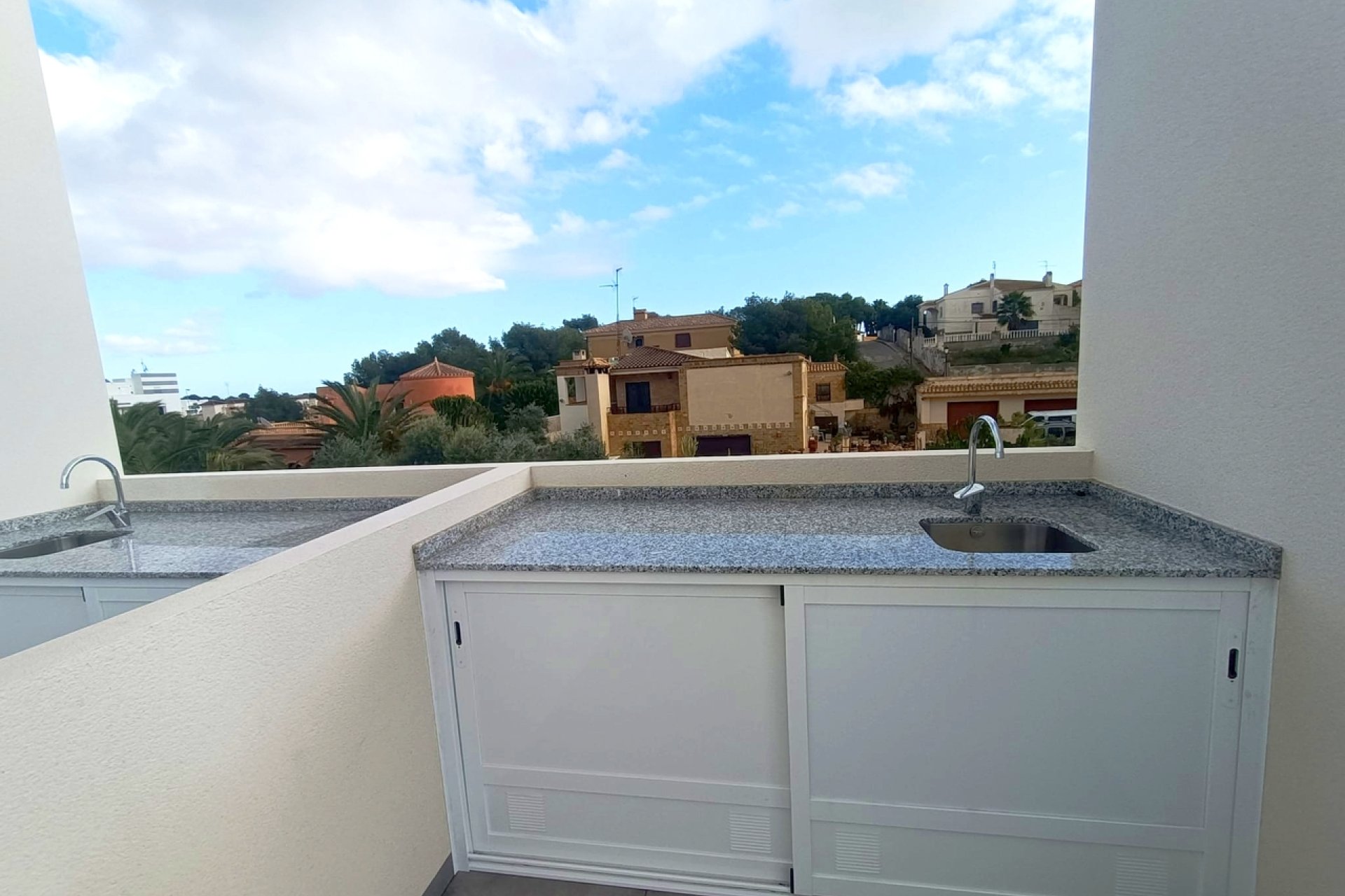 Resale - Villa - Villamartín