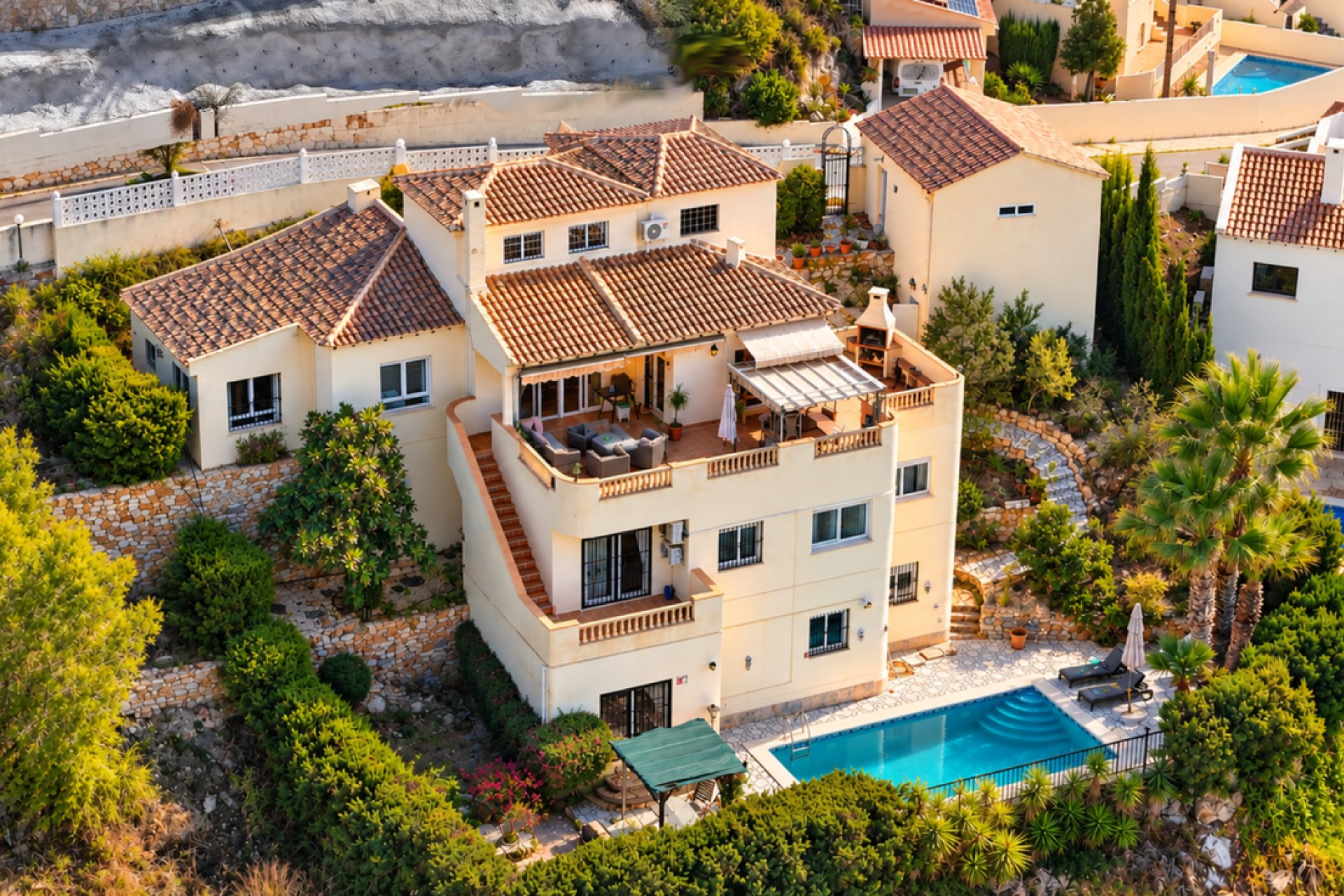 Resale - Villa - Villamartín