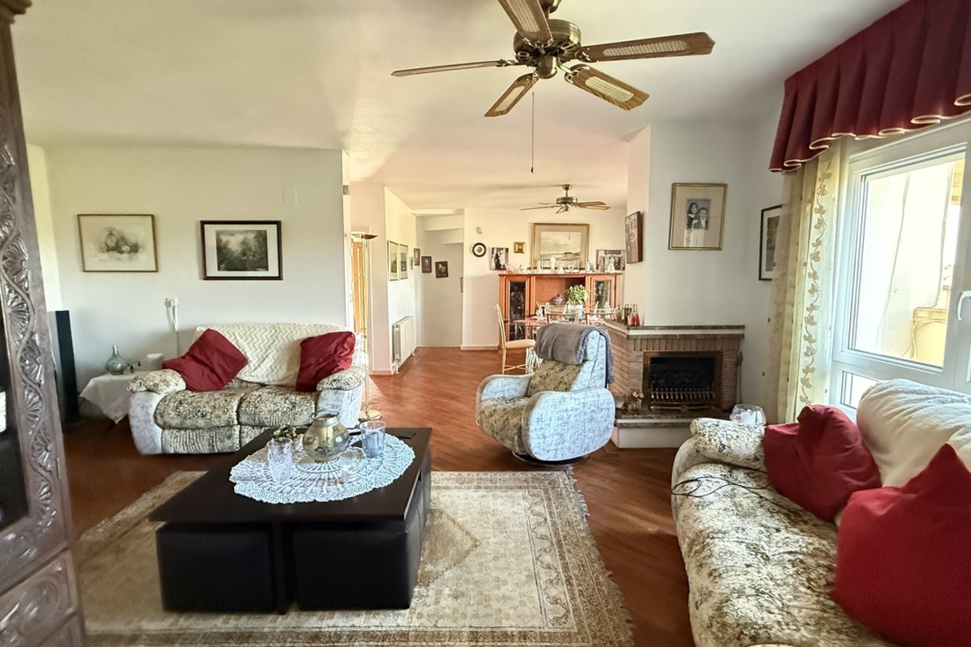 Resale - Villa - Villamartín