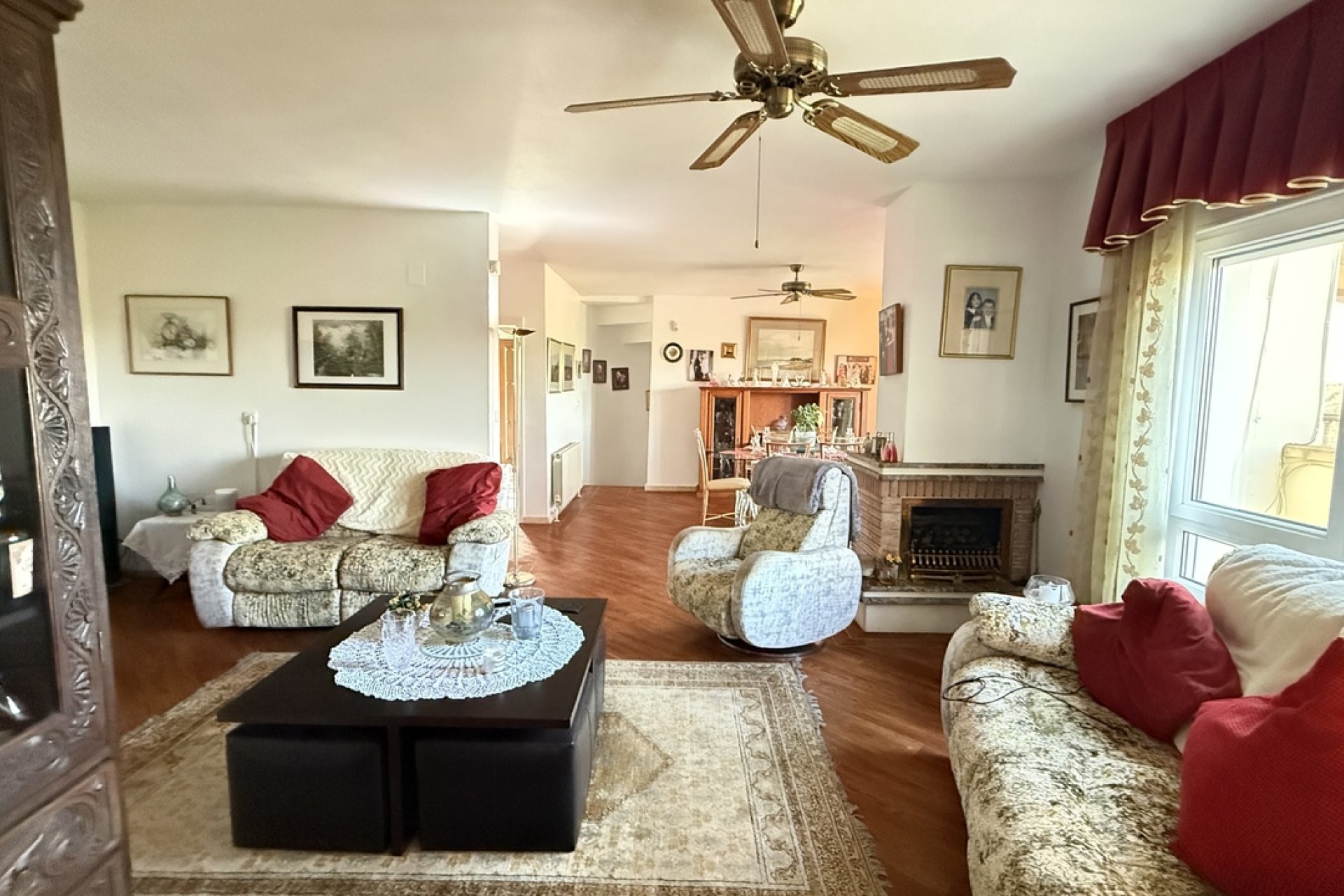 Resale - Villa - Villamartín