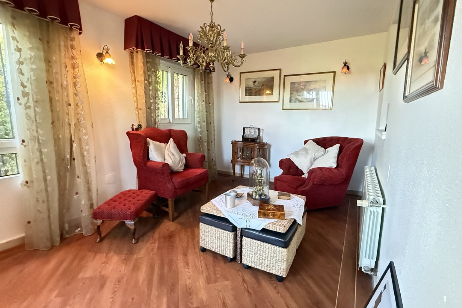 Resale - Villa - Villamartín