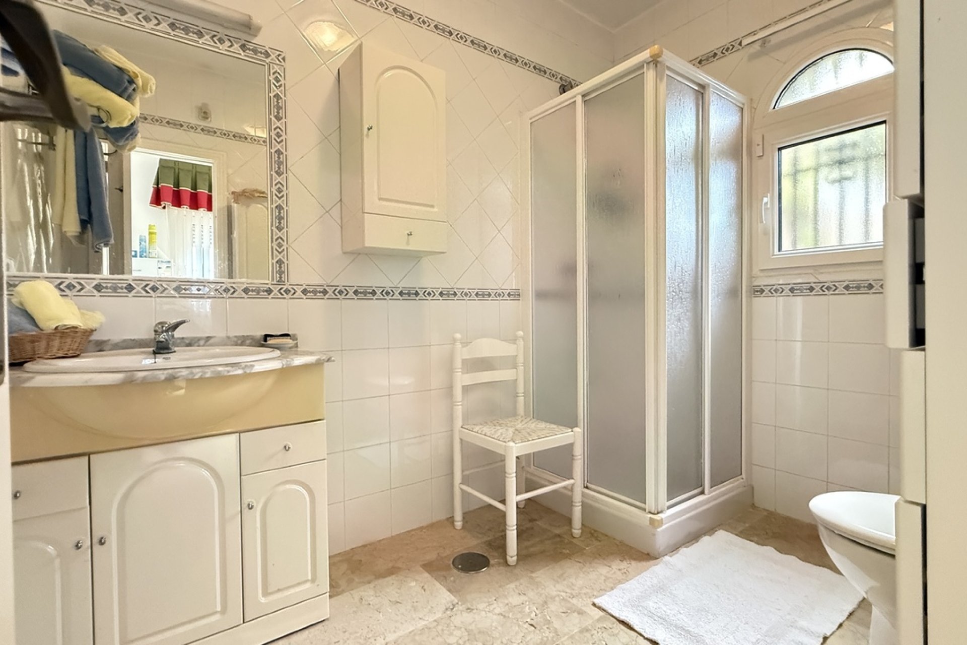 Resale - Villa - Villamartín