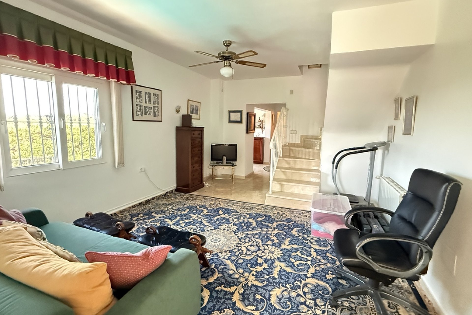 Resale - Villa - Villamartín