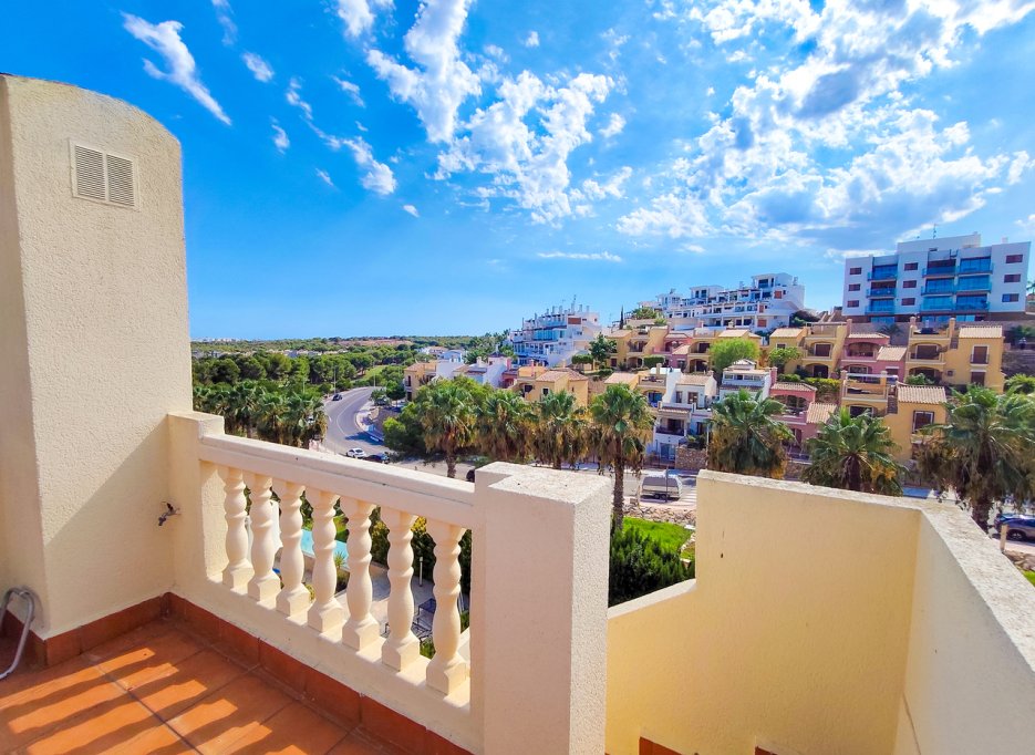 Resale - Villa - Villamartín