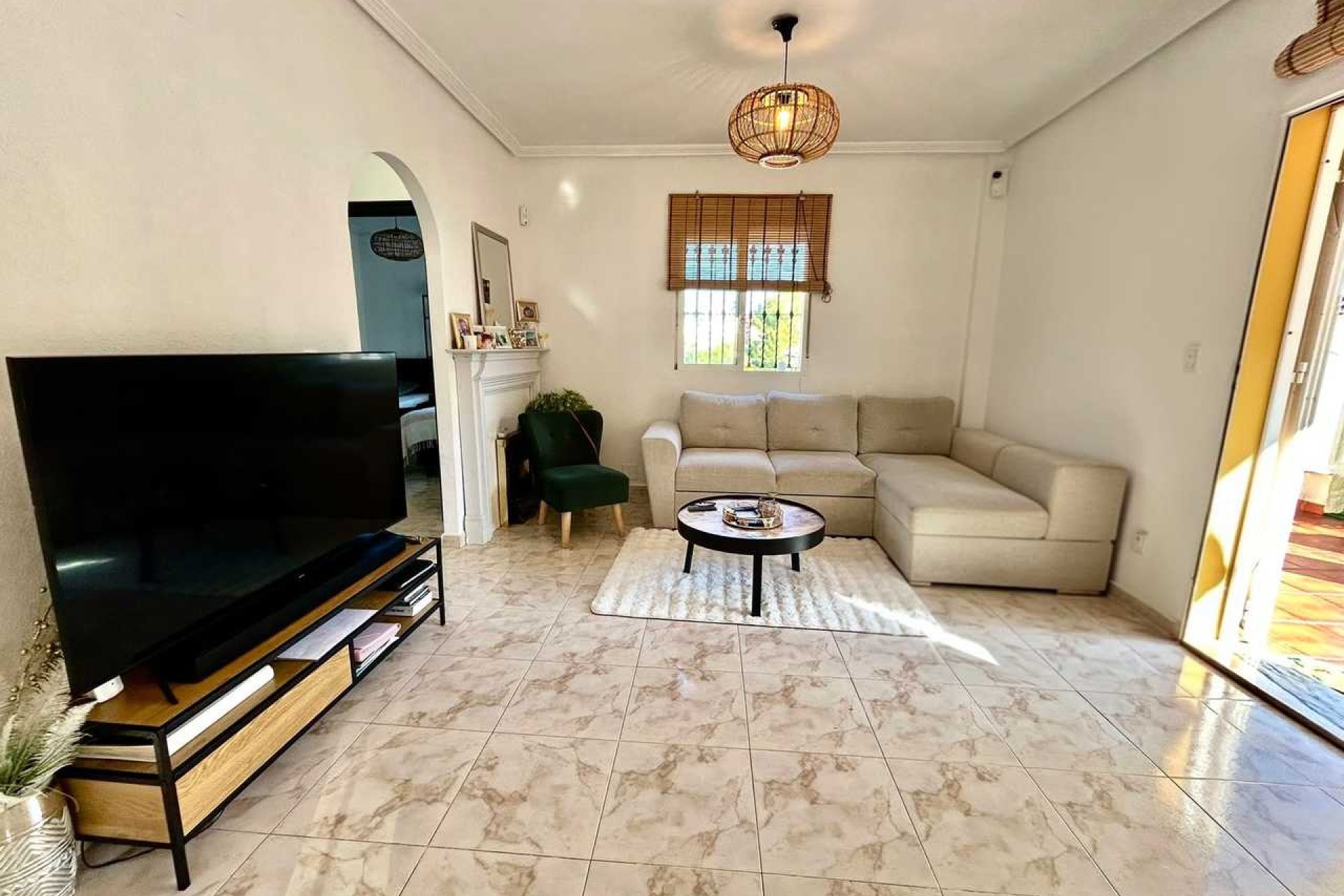 Resale - Villa - Villamartín