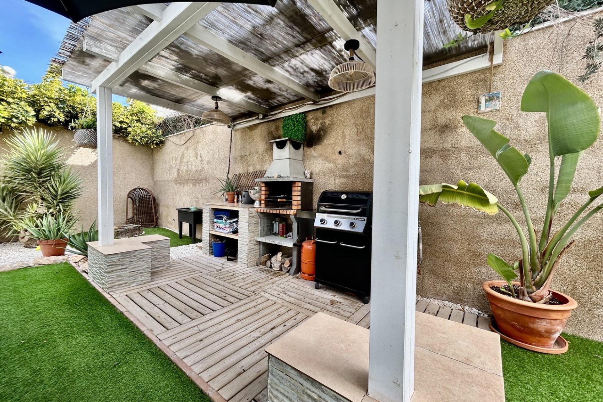 Resale - Villa - Villamartín
