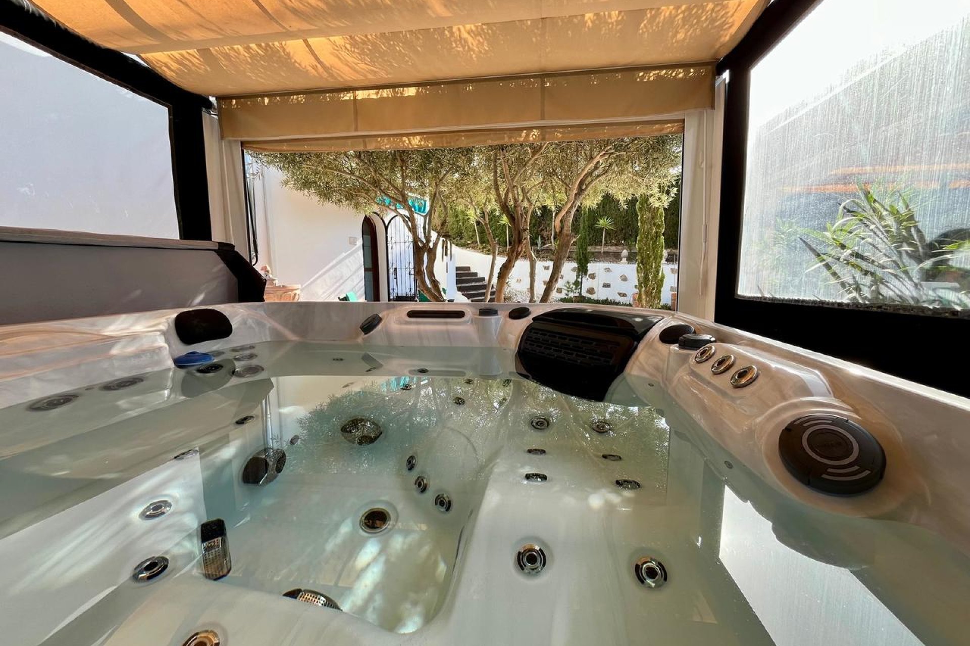 Resale - Villa - Villamartín