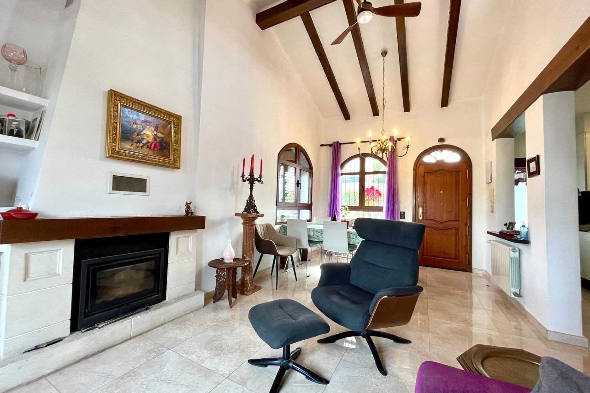 Resale - Villa - Villamartín