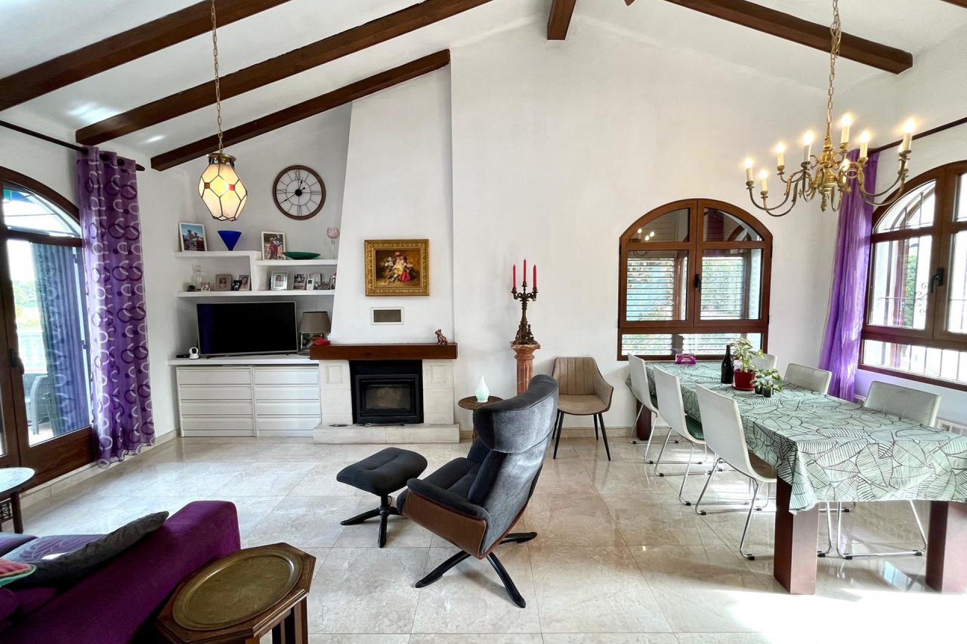 Resale - Villa - Villamartín