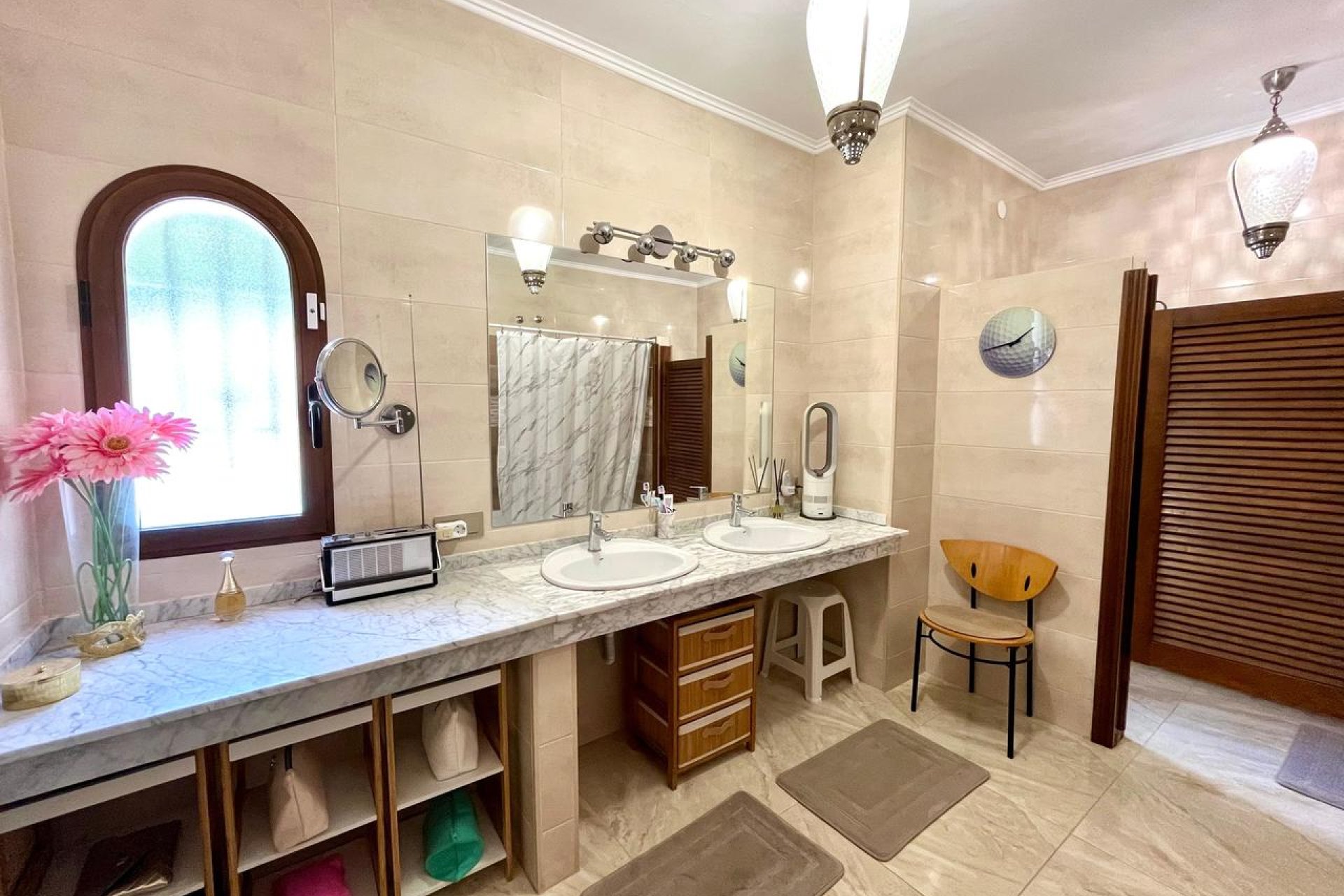 Resale - Villa - Villamartín