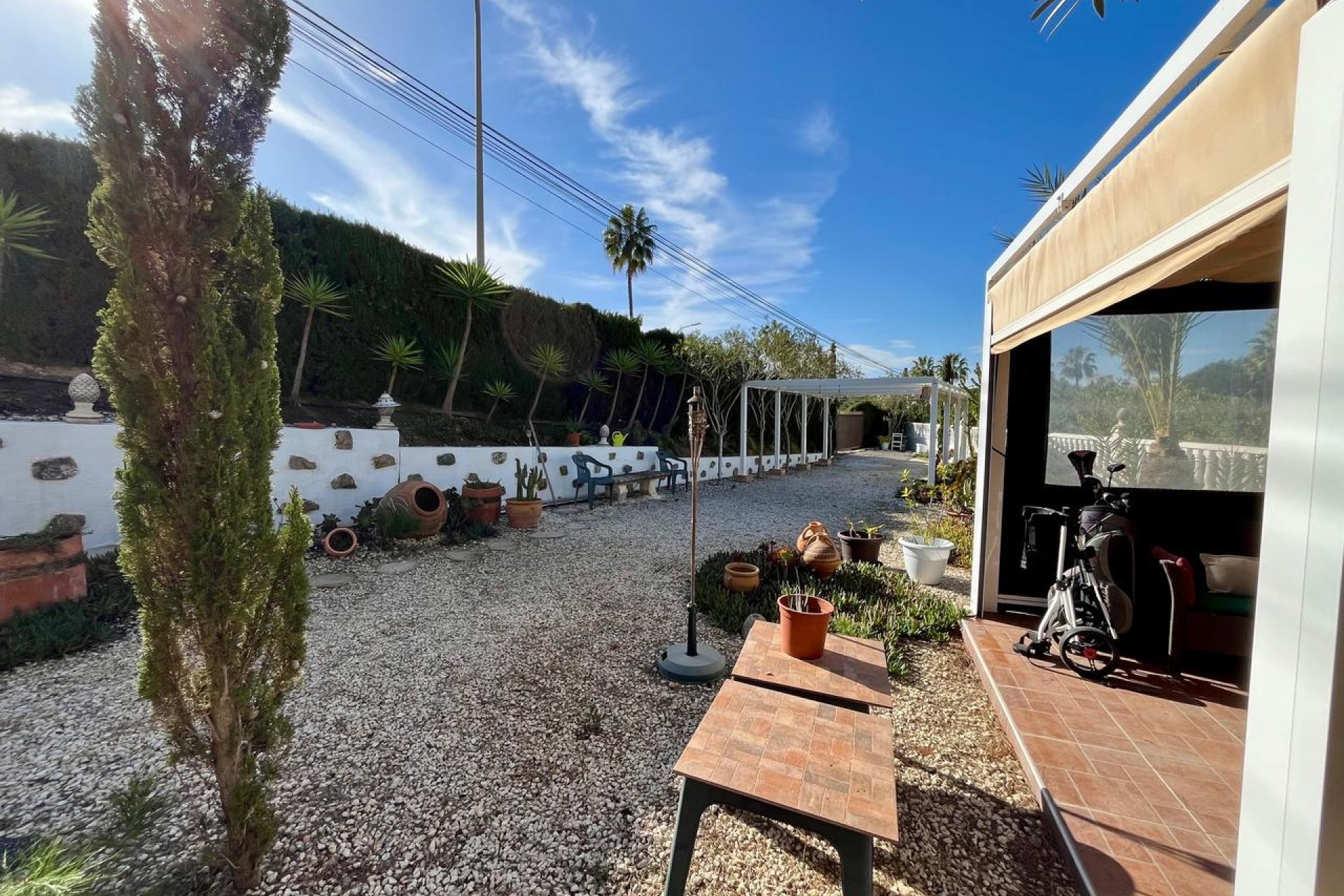 Resale - Villa - Villamartín