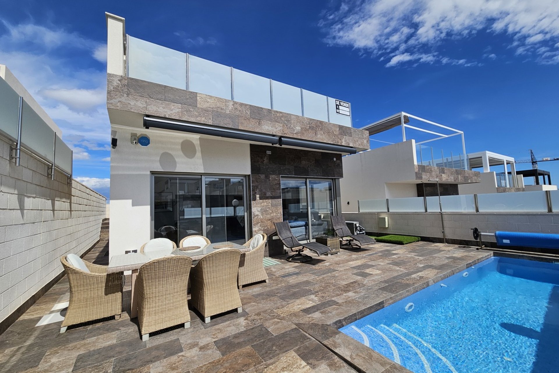Resale - Villa - Villamartín