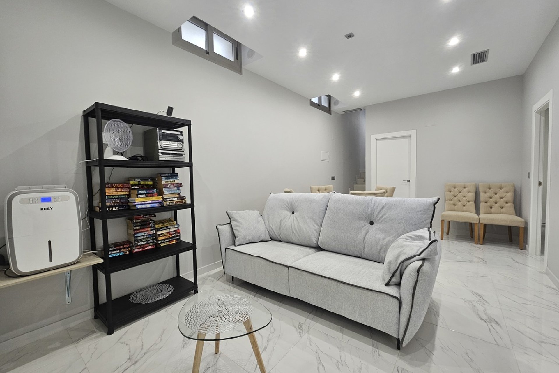 Resale - Villa - Villamartín