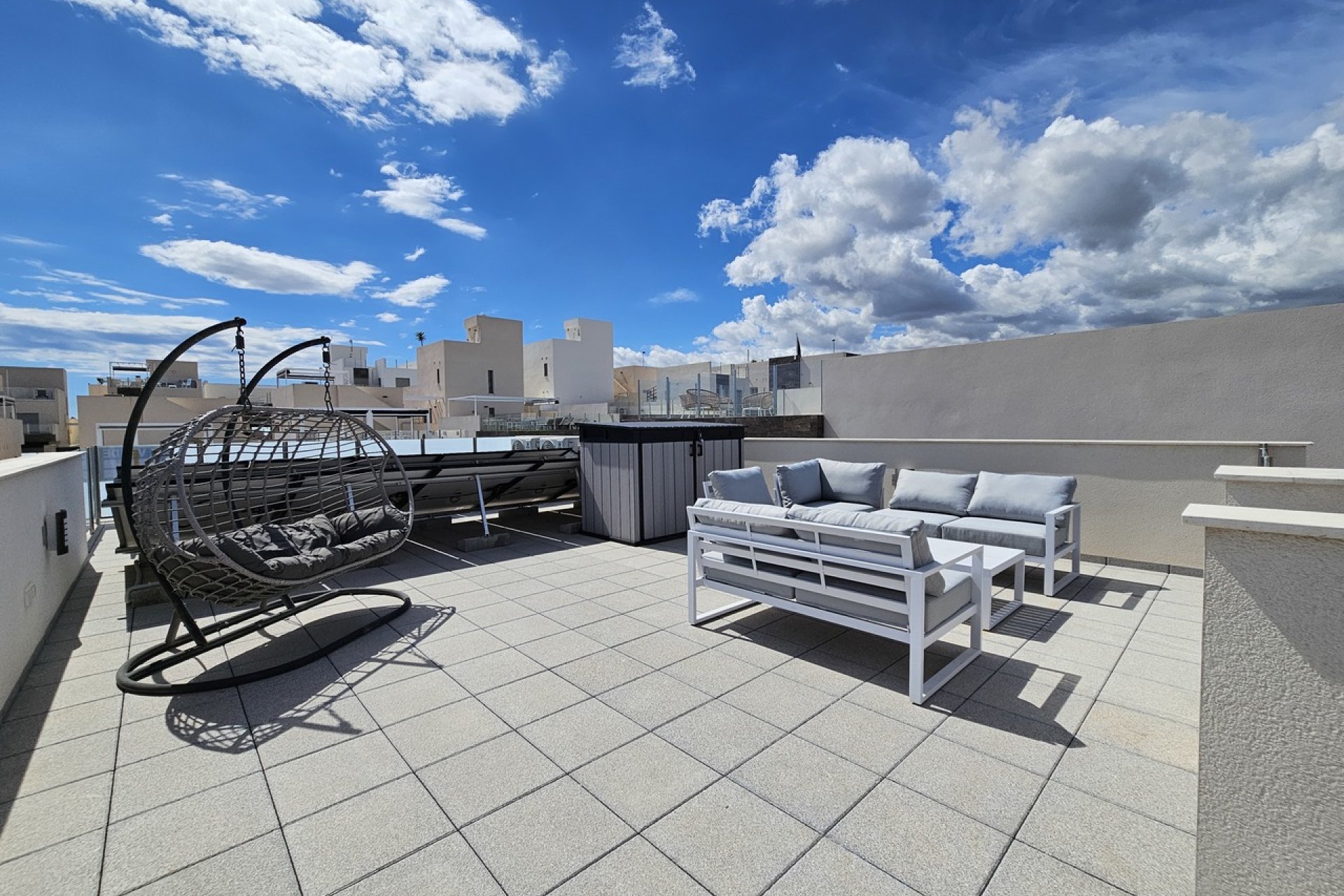 Resale - Villa - Villamartín