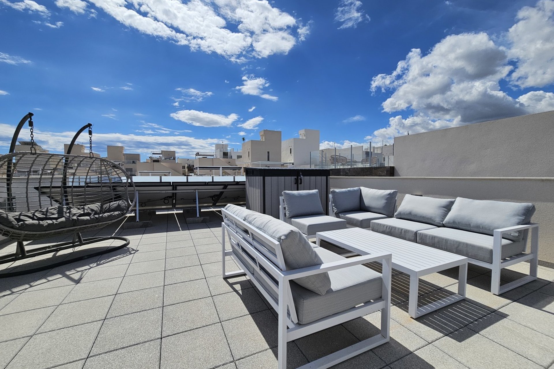 Resale - Villa - Villamartín