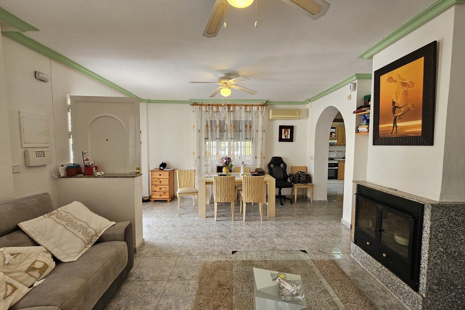 Resale - Villa - Villamartín