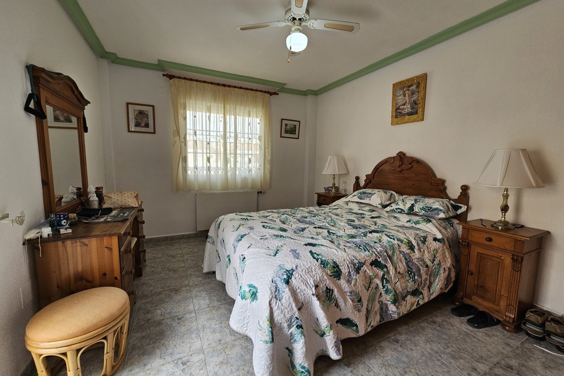 Resale - Villa - Villamartín