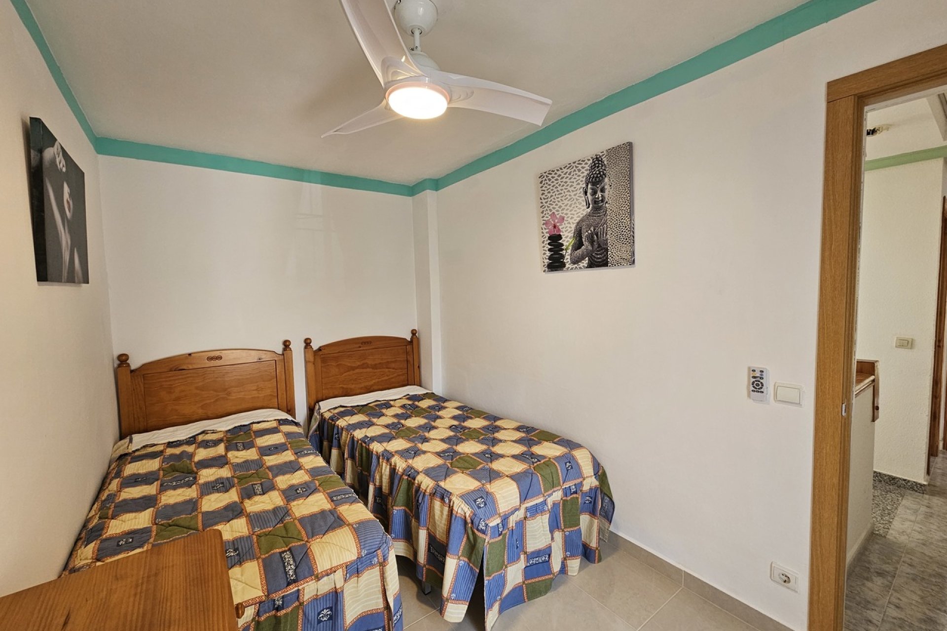 Resale - Villa - Villamartín