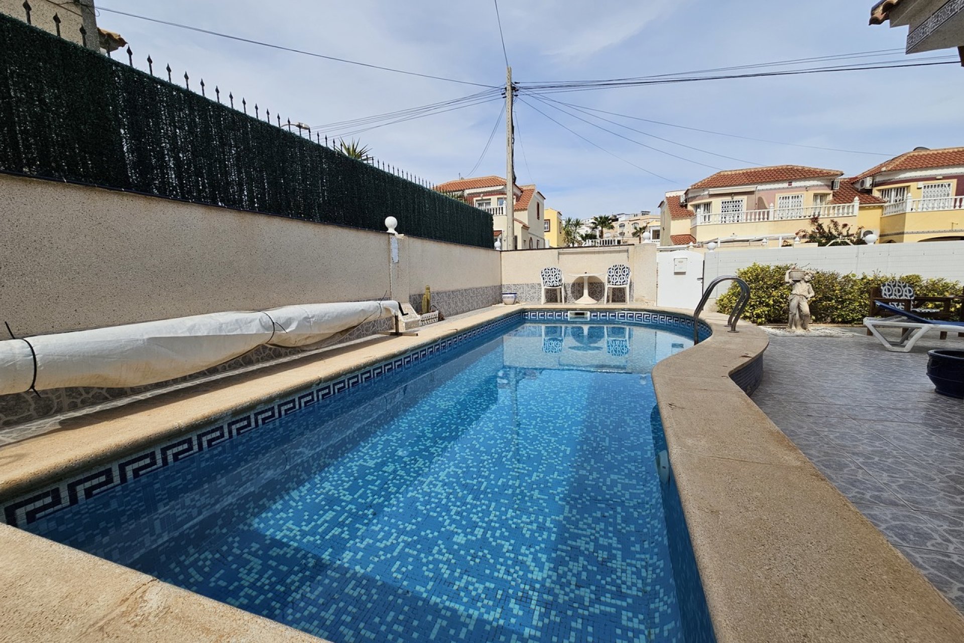 Resale - Villa - Villamartín