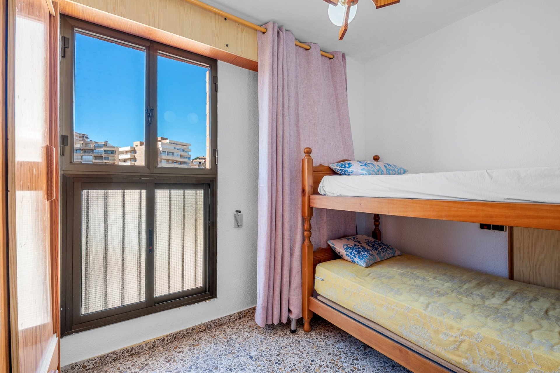 Revente - Apartment - Arenales del Sol - Segunda linea playa