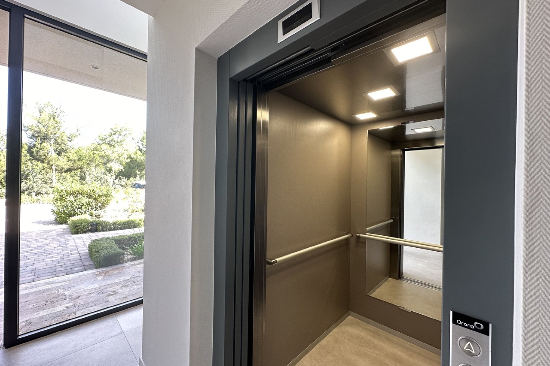 Revente - Apartment - Las Colinas Golf Resort