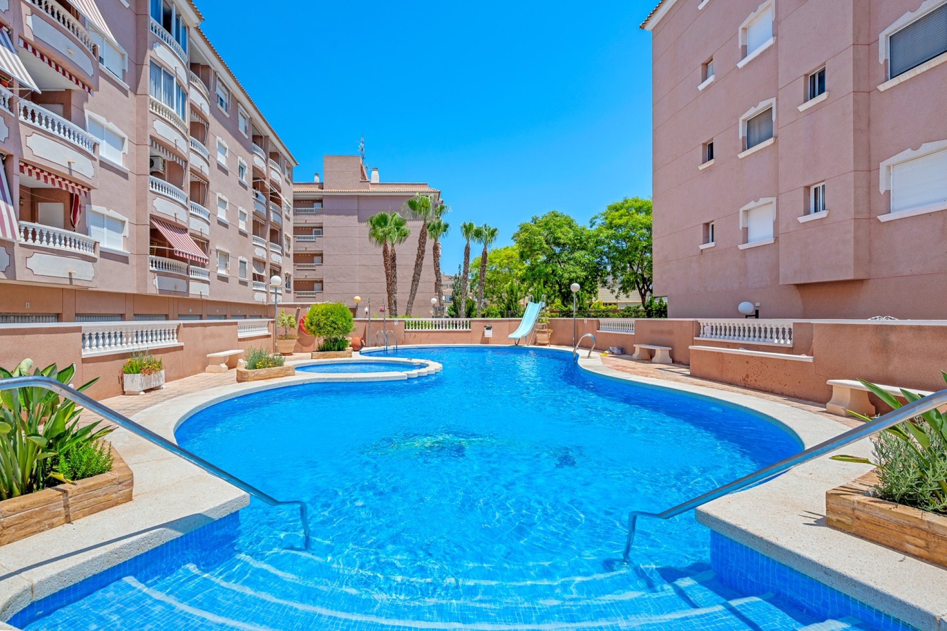 Revente - Apartment - Santa Pola
