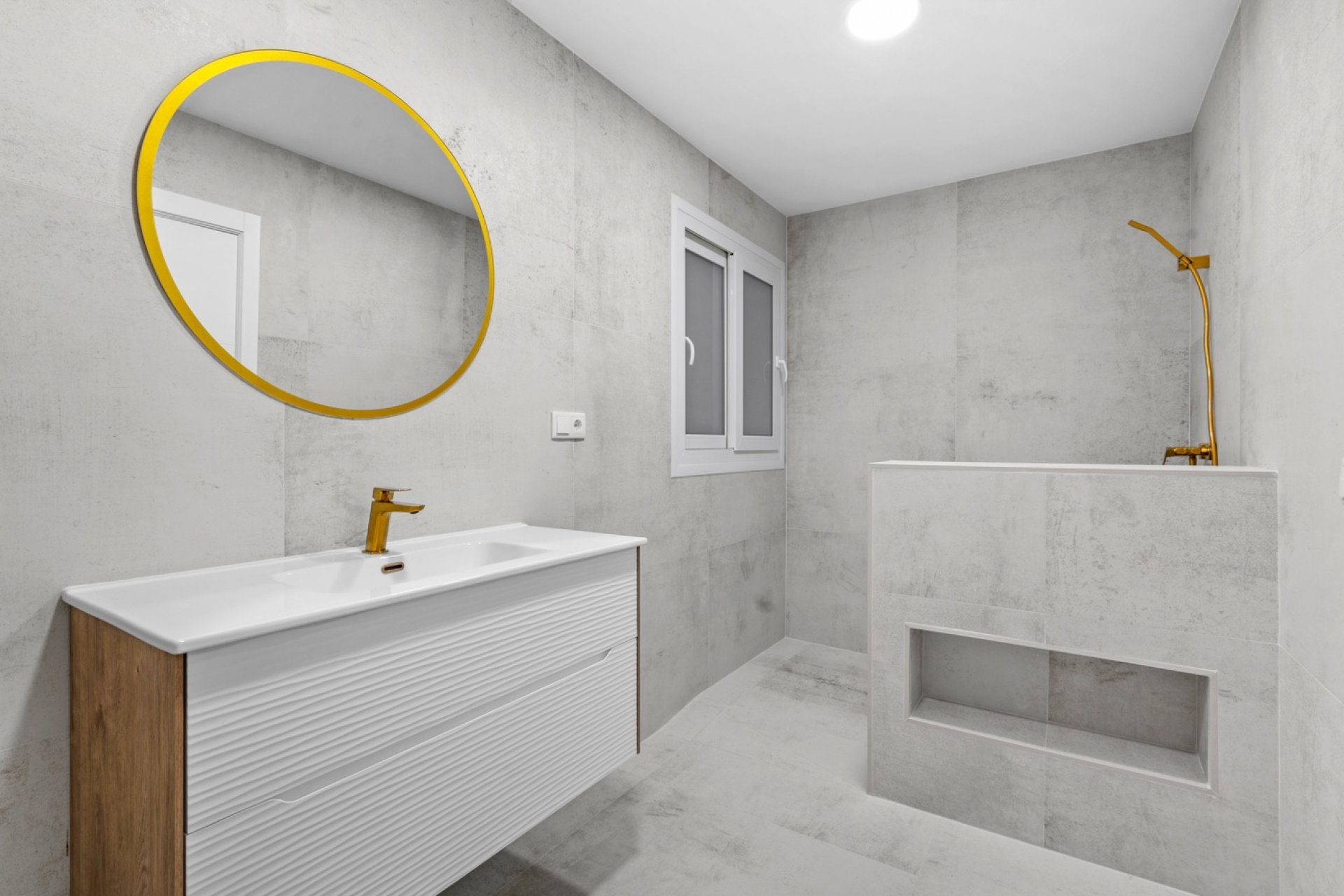 Revente - Apartment - Torrevieja - Playa del Acequión