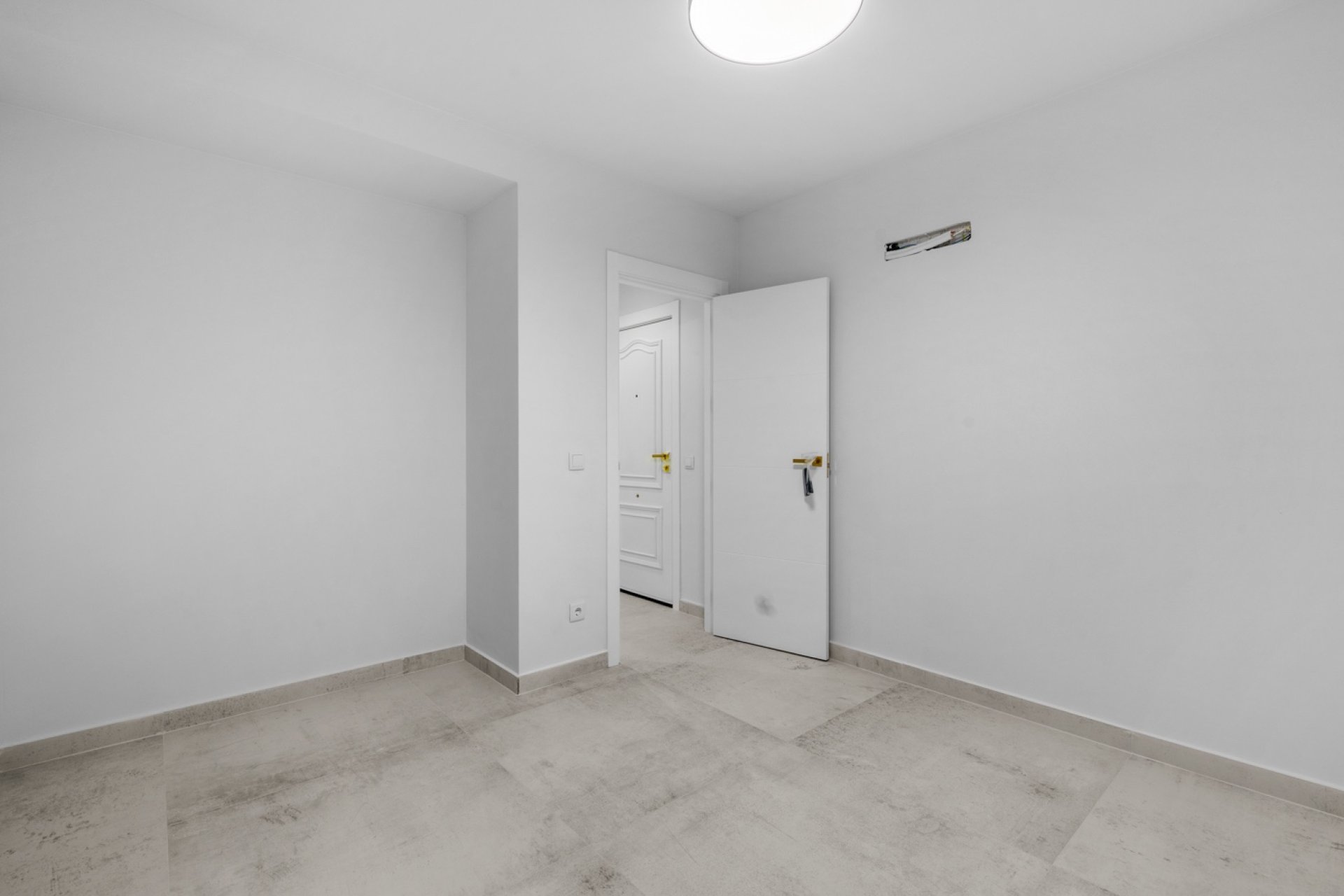 Revente - Apartment - Torrevieja - Playa del Acequión