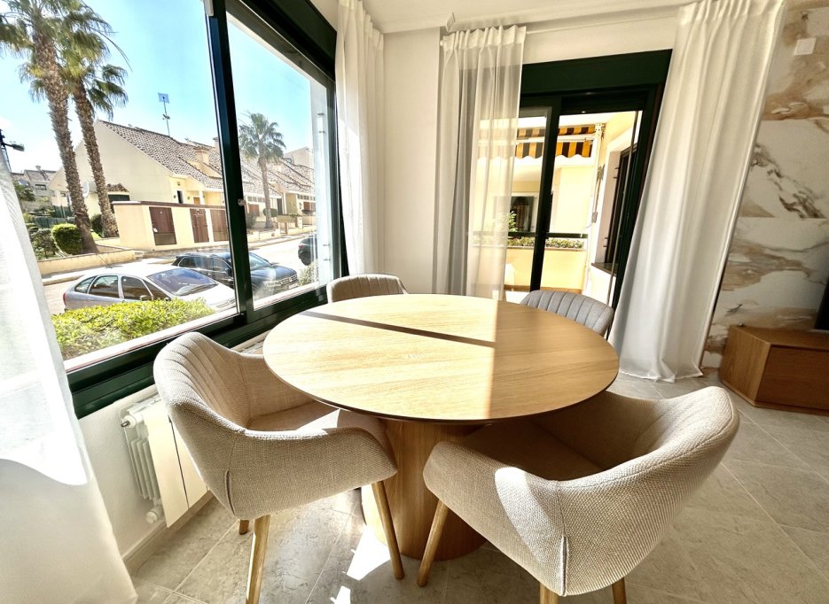 Revente - Apartment - Villamartín