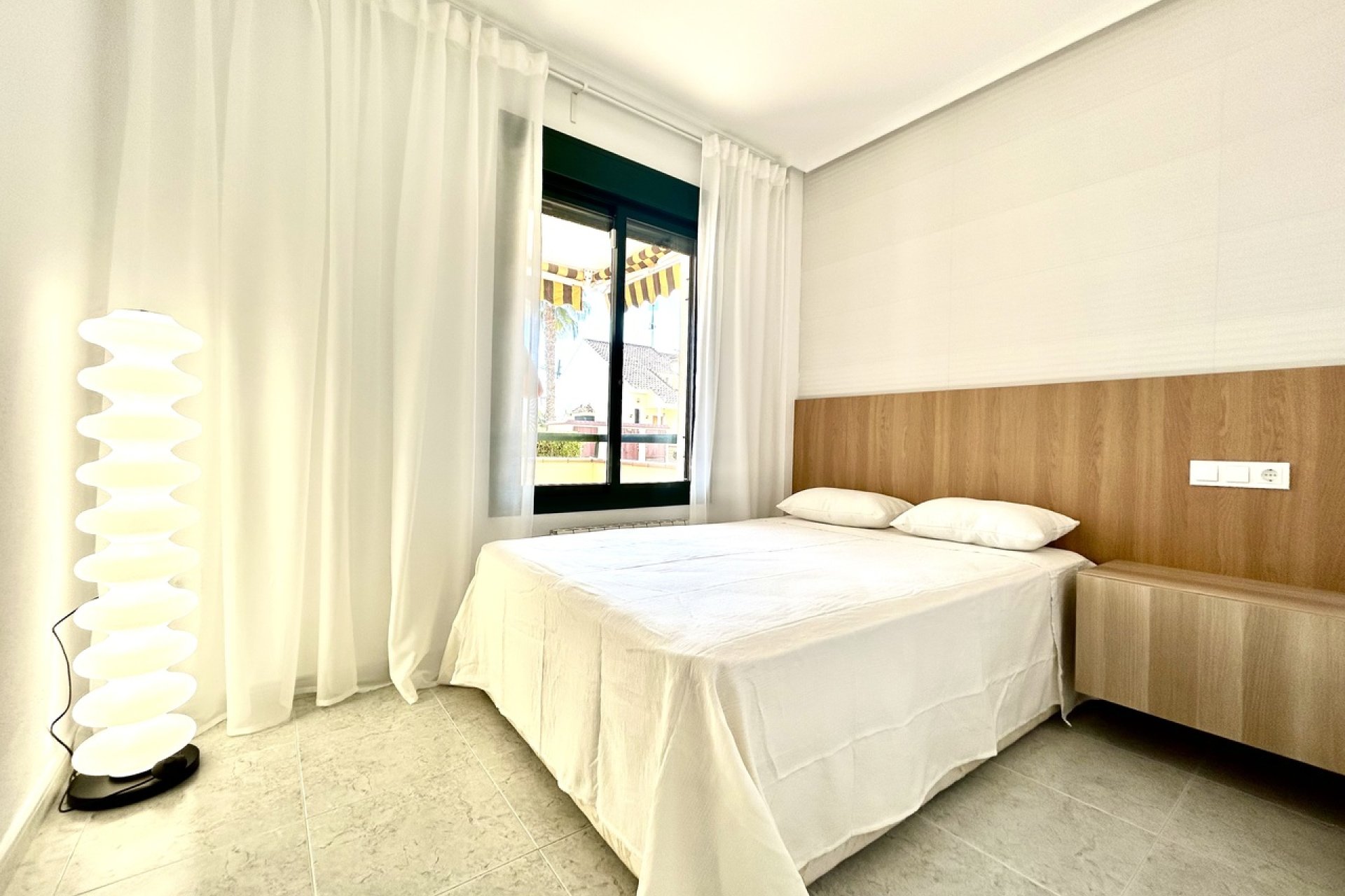 Revente - Apartment - Villamartín