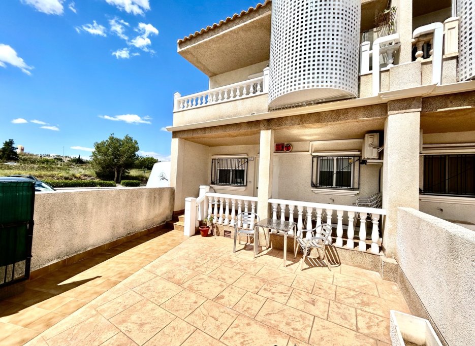 Revente - Apartment - Villamartín
