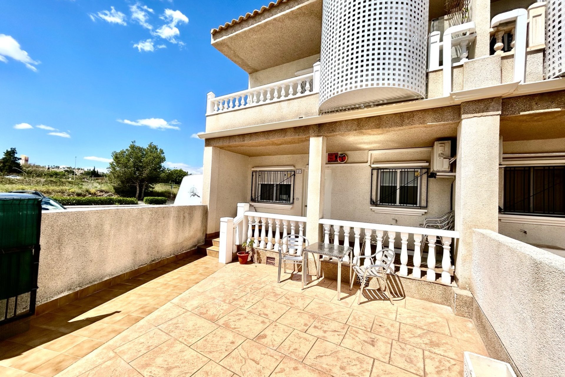 Revente - Apartment - Villamartín